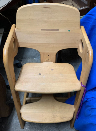 Kinderstuhl aus holz - aus,